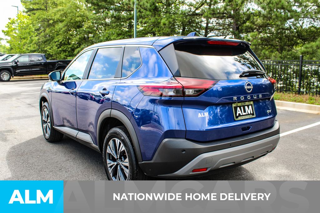 2023 Nissan Rogue SV photo 4