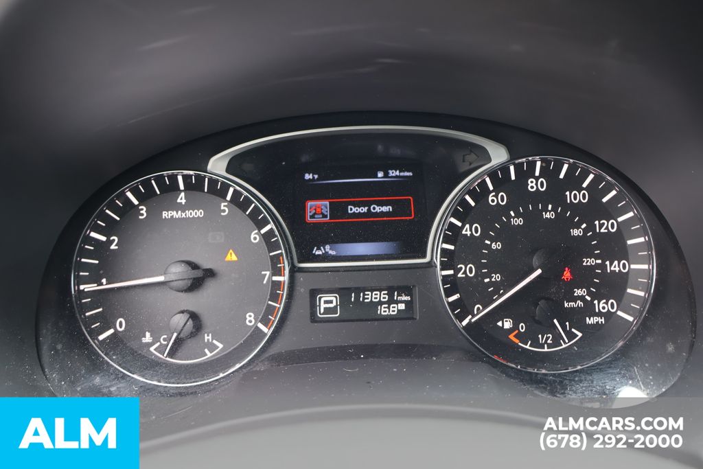 Used 2015 Red Nissan 2.5 SV image 36