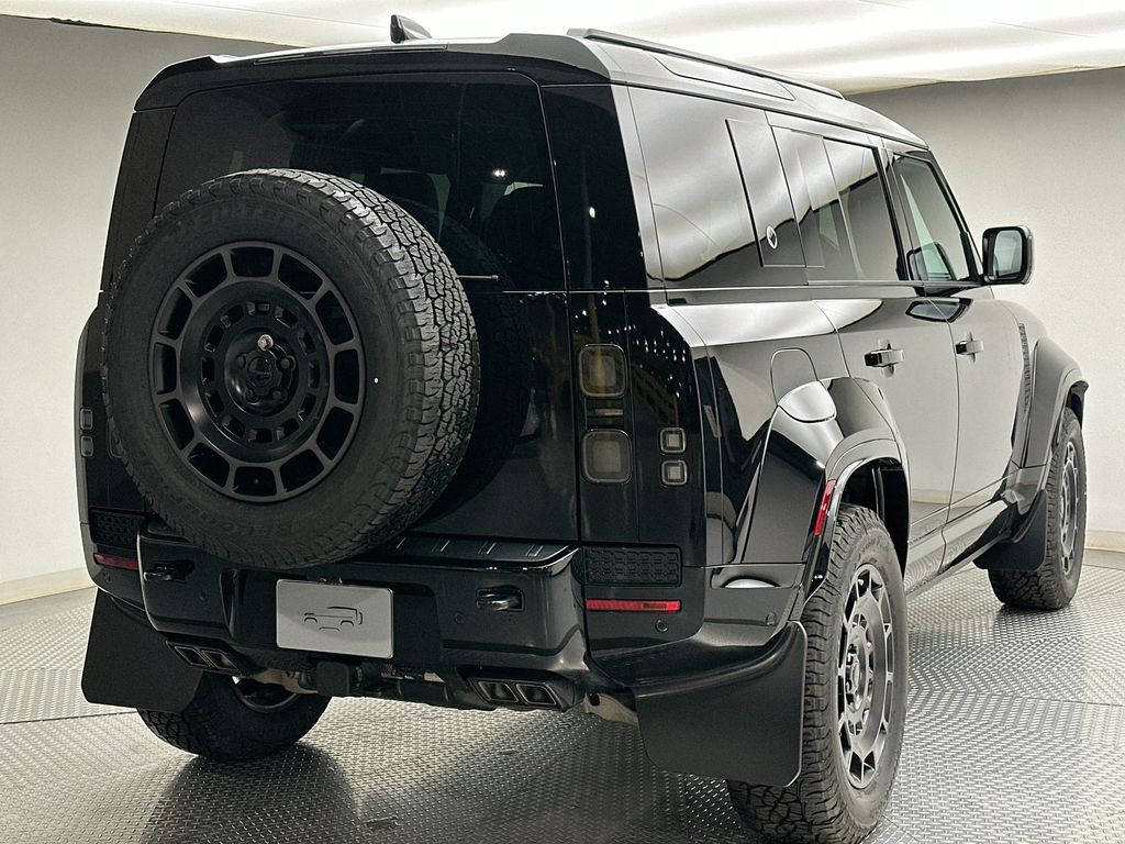 Thumbnail: 2026 Land Rover Defender - 11