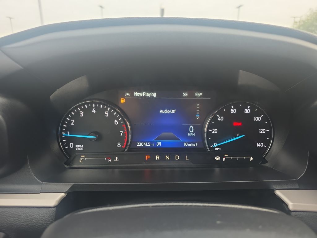 Certified Used 2024 Blue Ford XLT image 29