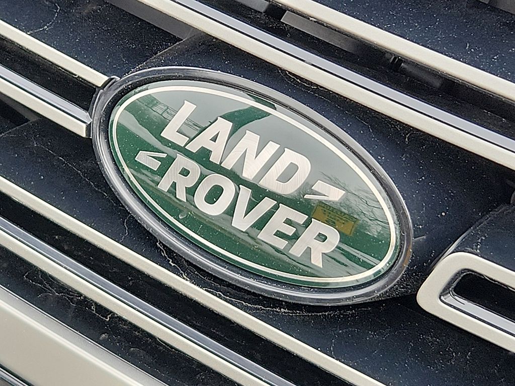 Thumbnail: 2026 Land Rover Range Rover - 11