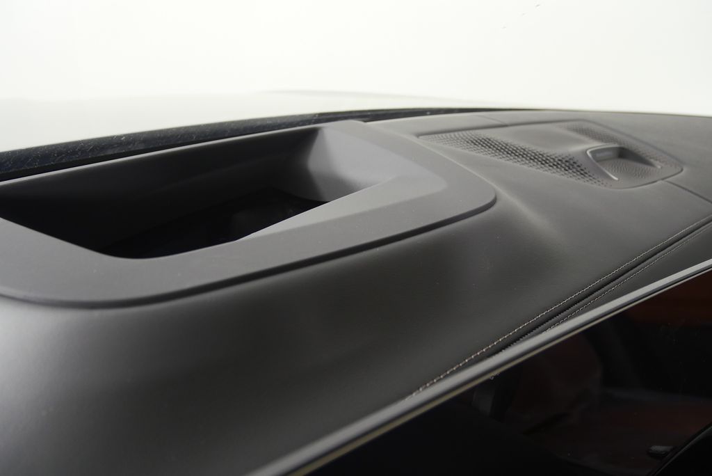 Thumbnail: 2026 BMW X7 - 22