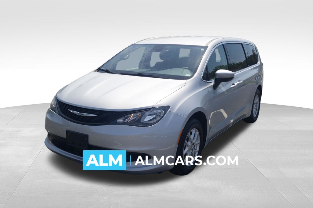Silver Mist Clearcoat 2023 Chrysler Voyager LX FWD Minivan Front-Wheel Drive 9-Speed Automatic