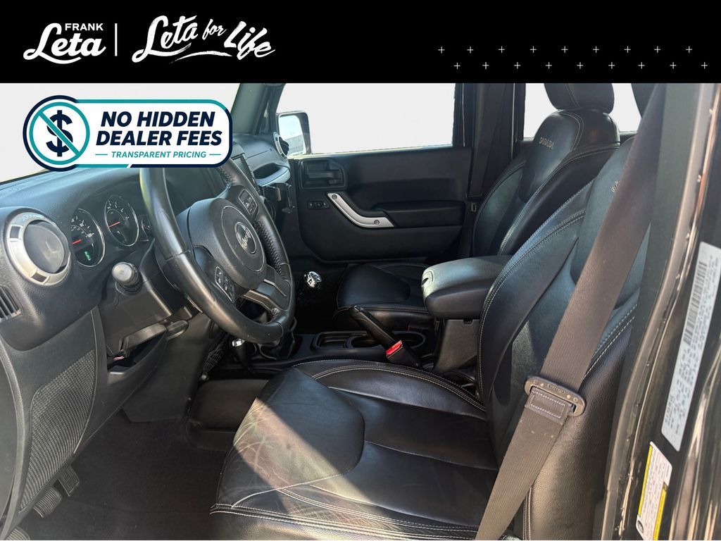 Black Clearcoat 2017 Jeep Wrangler SUV / Crossover Four-Wheel Drive 6-Speed Manual