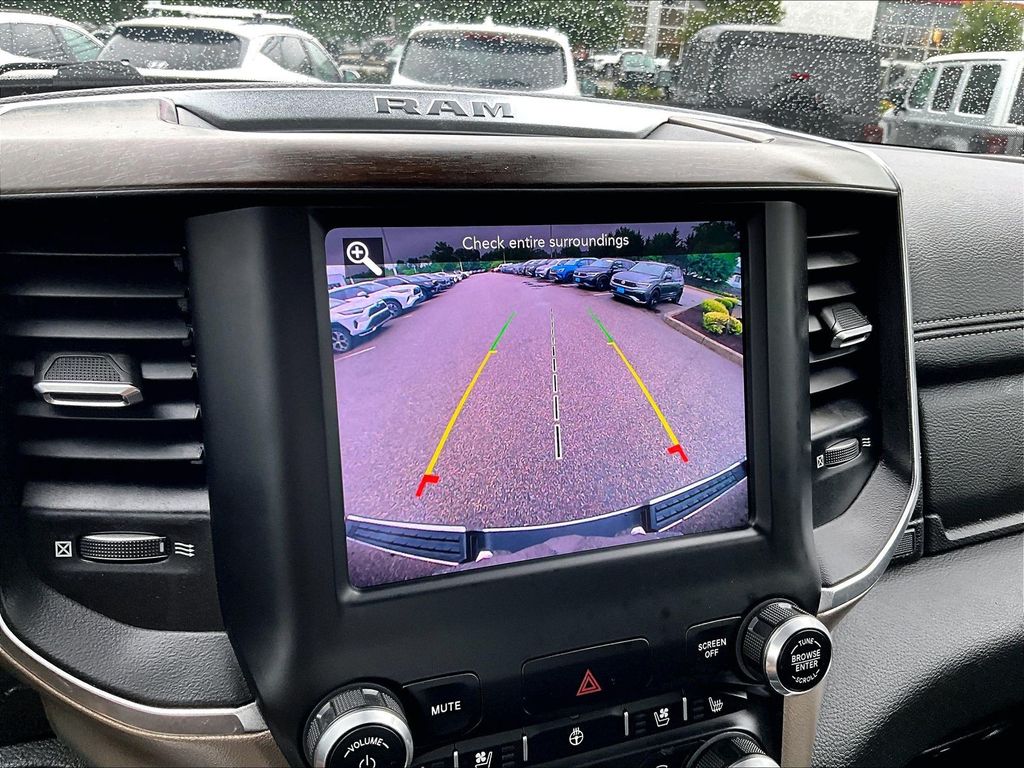 2021 Ram 1500 — photo 18