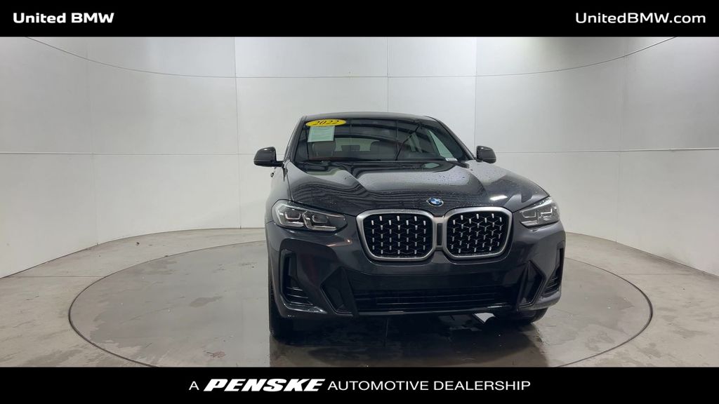 Thumbnail: 2022 BMW X4 - 3