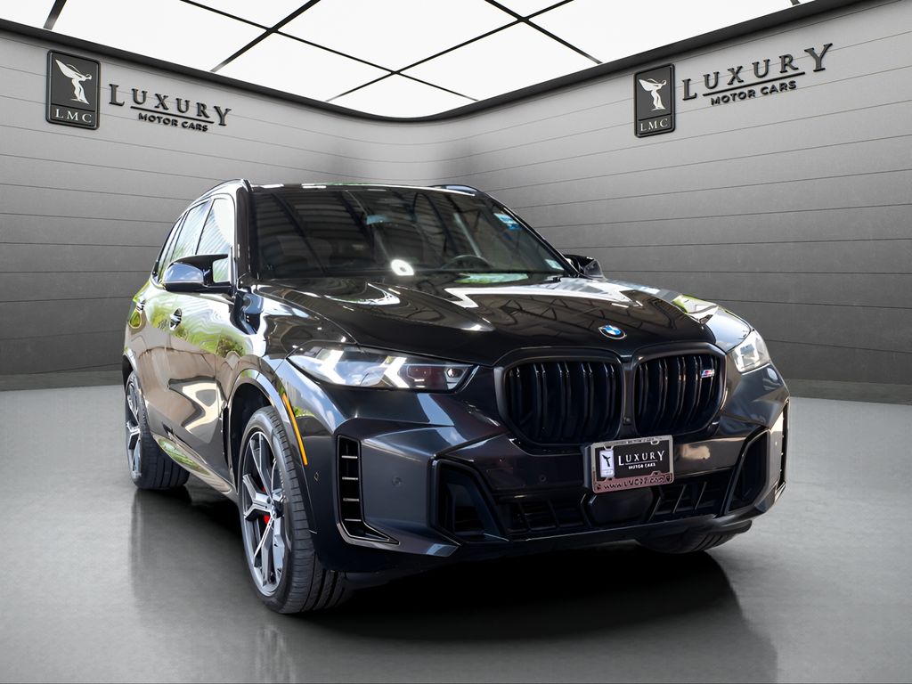 2025 BMW X5 M60i xDrive AWD