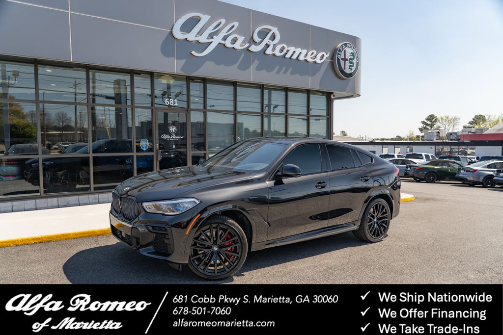 2023 BMW X6 M50i AWD
