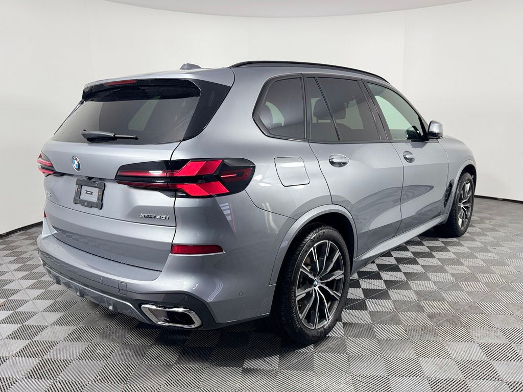 Thumbnail: 2026 BMW X5 - 5