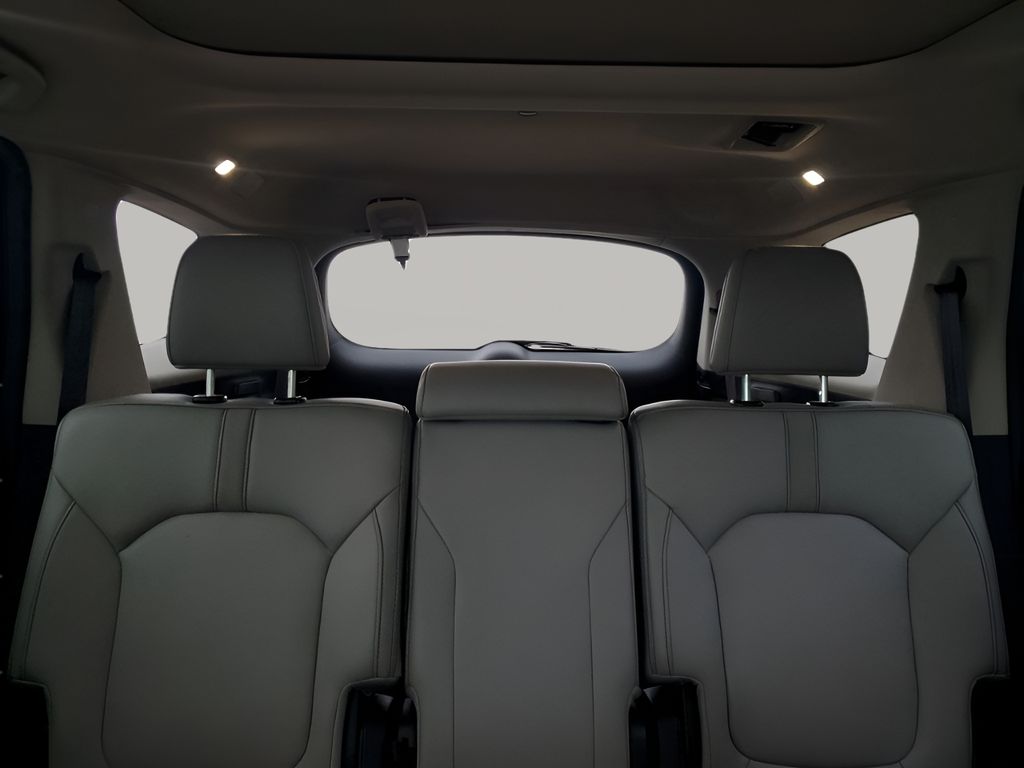 Used Car 2025 Honda Pilot  Touring For Sale Under $50,000 In Austin, Texas