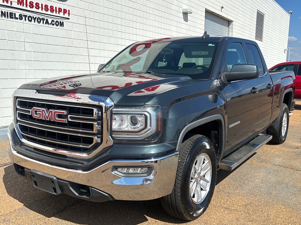 2018 GMC Sierra 1500 SLE Double Cab 4WD