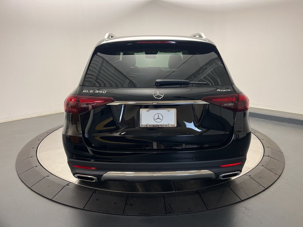 Thumbnail: 2026 Mercedes-Benz GLE - 6