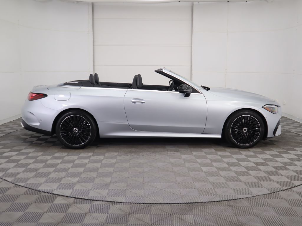 Thumbnail: 2025 Mercedes-Benz CLE - 4