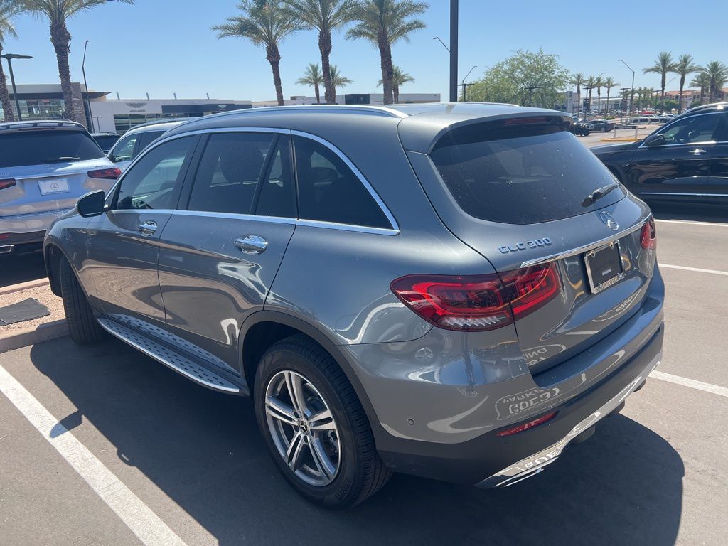 2022 Mercedes-Benz GLC 300 3