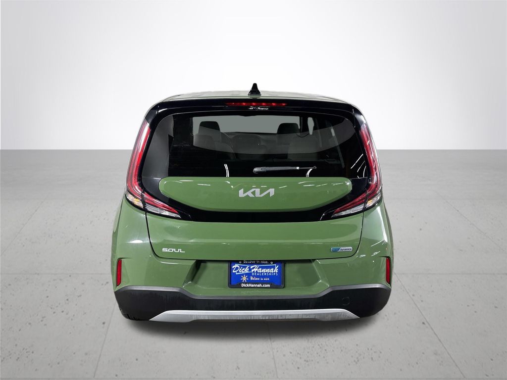 2023 Kia Soul EX
