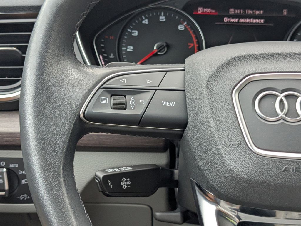 2022 Audi Q5 Premium 45 TFSI S line quattro S tronic