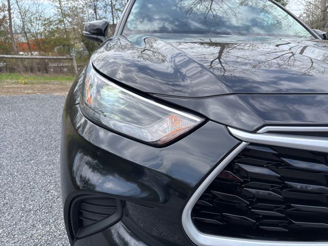 Used 2023 Toyota Highlander SUV
