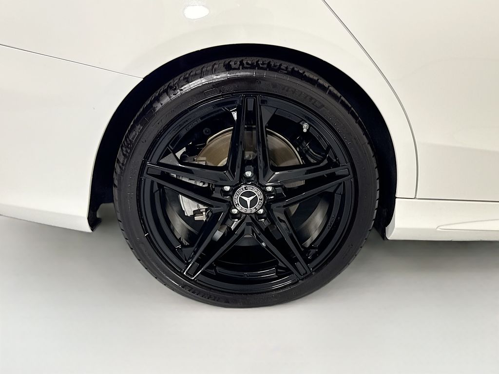 Used 2019 White Mercedes-Benz C 300 image 33