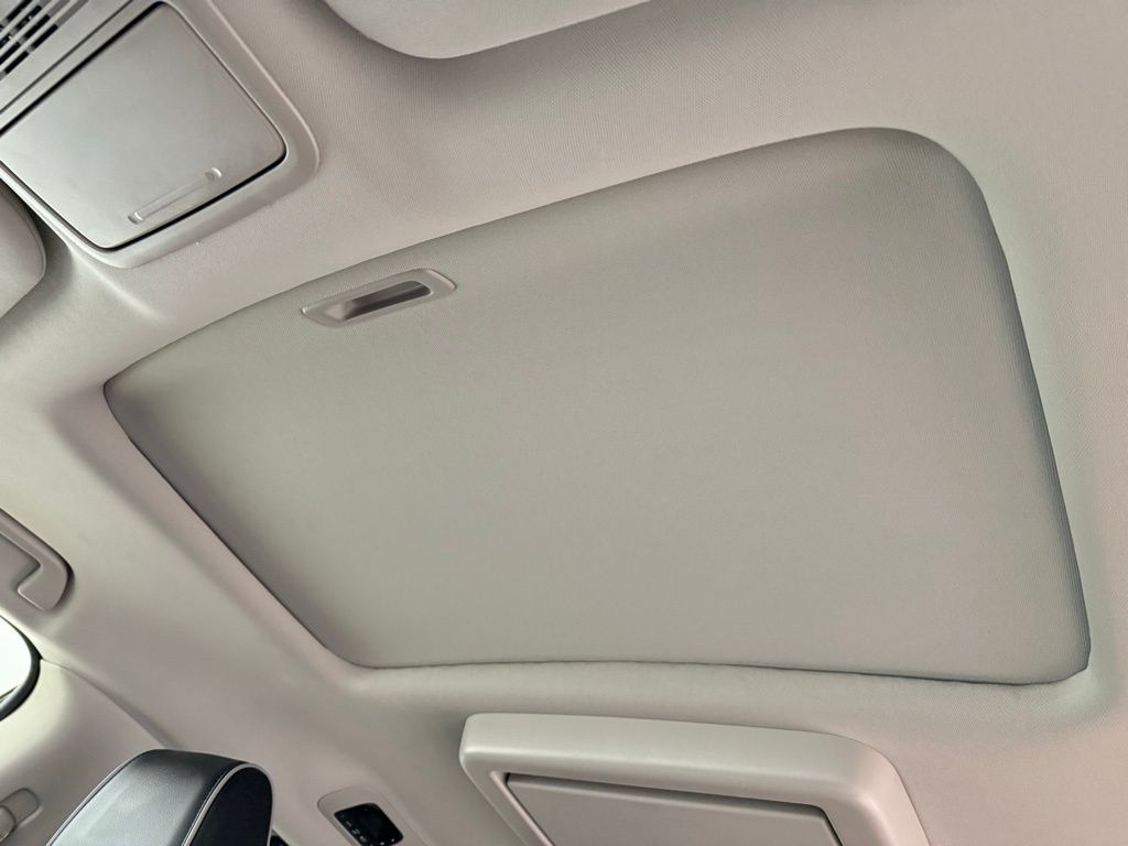 Thumbnail: 2025 Honda Odyssey - 19