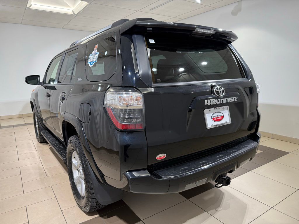 Thumbnail: 2024 Toyota 4Runner - 3