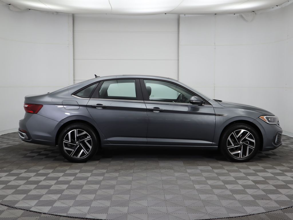 2024 Volkswagen Jetta SEL 5