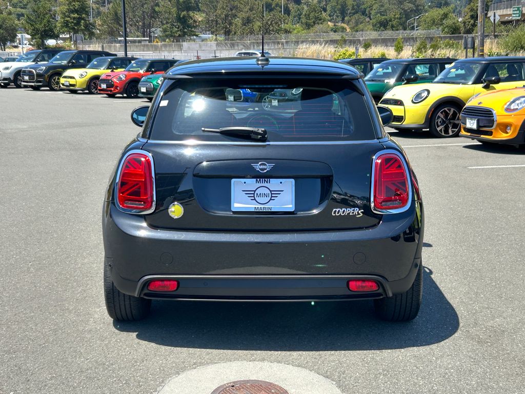 Thumbnail: 2024 MINI Cooper - 4