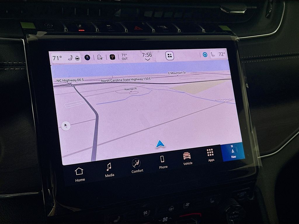 New 2025 White Jeep Overland image 15