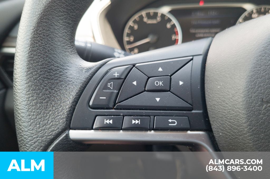 Used 2024 Black Nissan 2.5 SV image 11