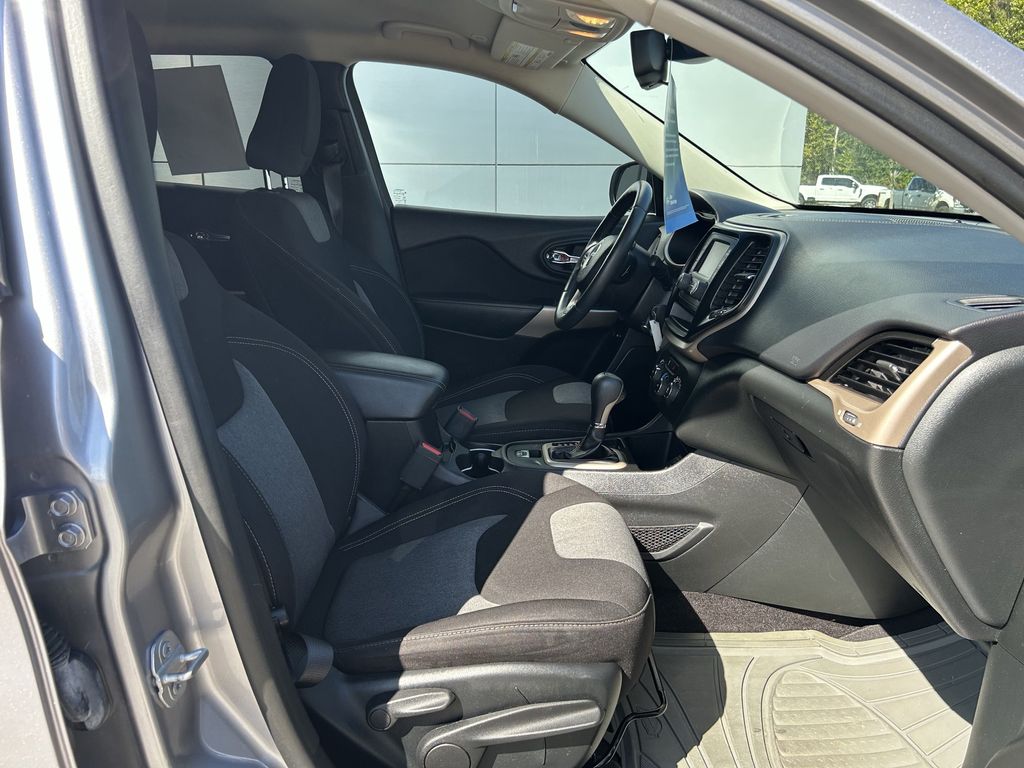 2018 Jeep Cherokee Latitude