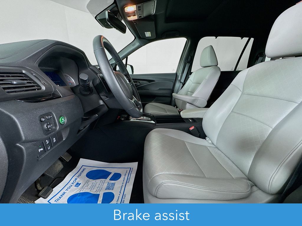 Used Car 2021 Honda Passport  Touring For Sale Under $30,000 In Austin, Texas