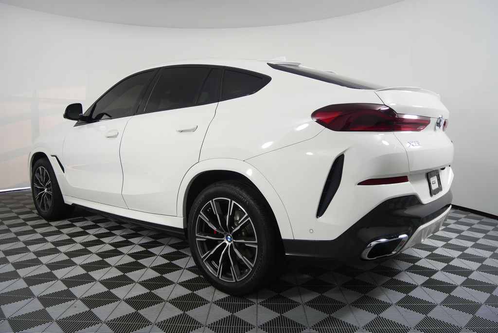Thumbnail: 2022 BMW X6 - 5