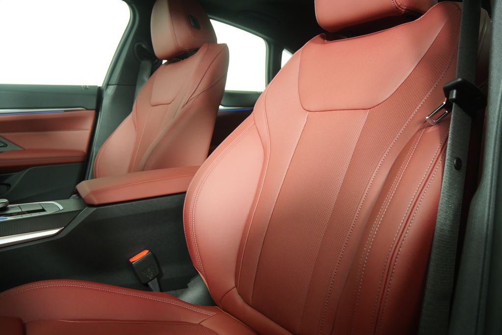 Thumbnail: 2026 BMW i4 - 11