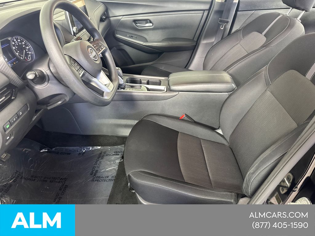 2024 Nissan Sentra SV - Photo 12