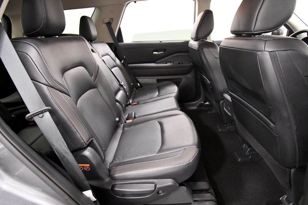 Used 2023 Nissan Pathfinder SUV