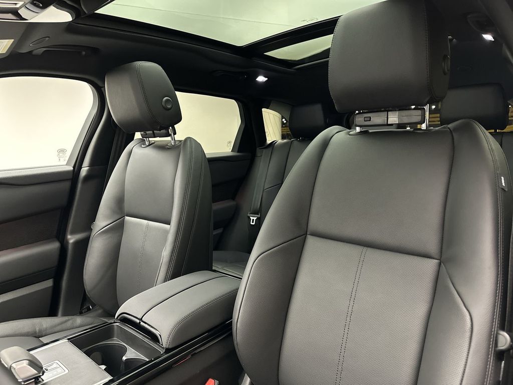 Thumbnail: 2024 Land Rover Range Rover Velar - 15