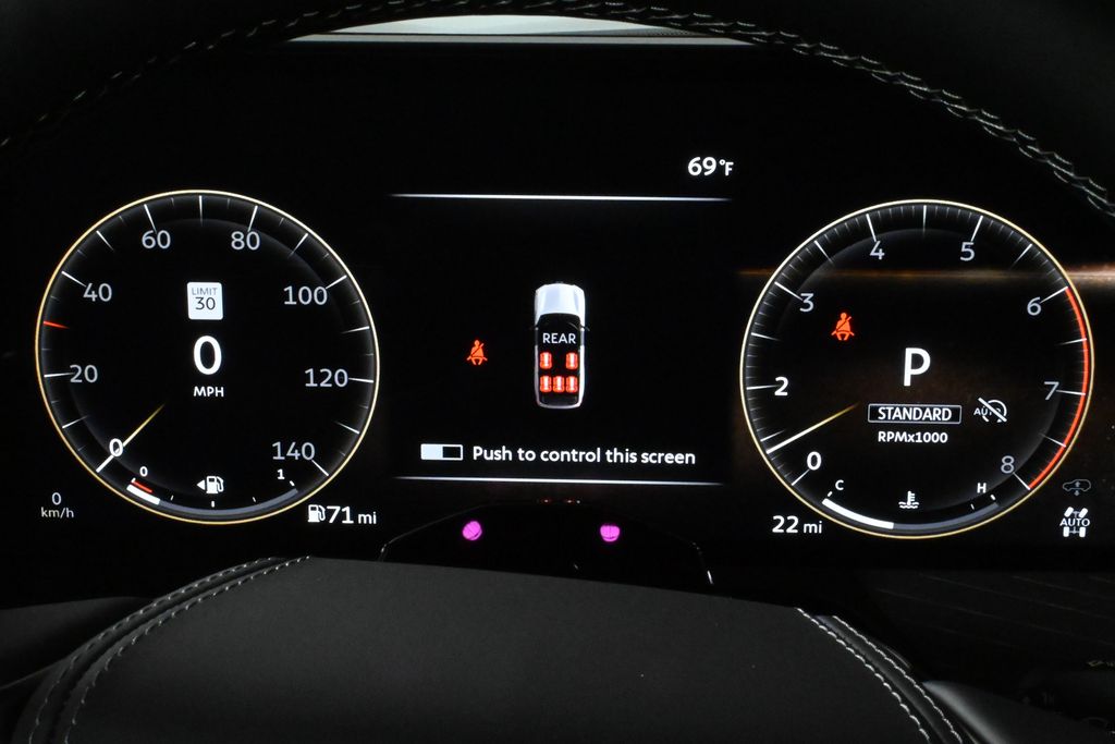 Thumbnail: 2025 INFINITI QX80 - 20