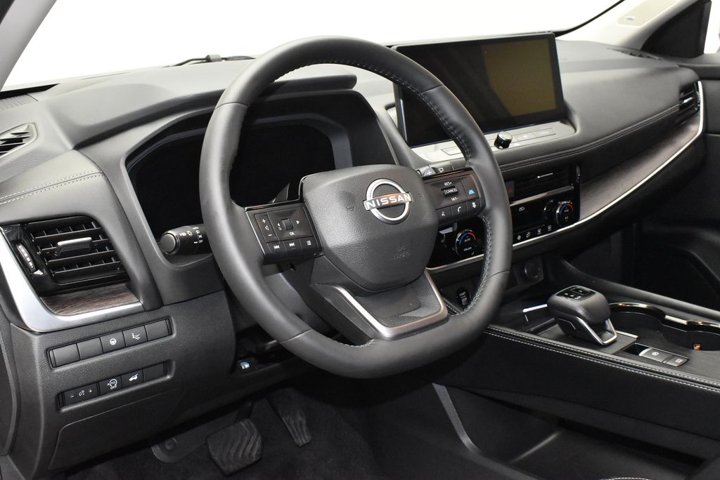 Thumbnail: 2026 Nissan Rogue - 16