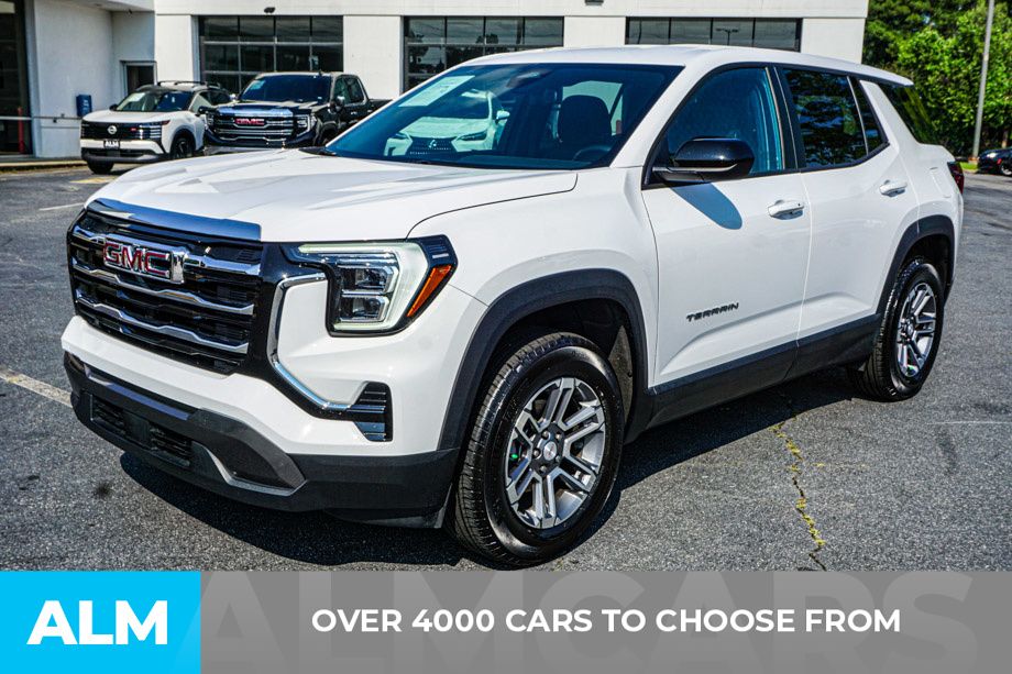 Used 2026 White GMC Elevation image 2