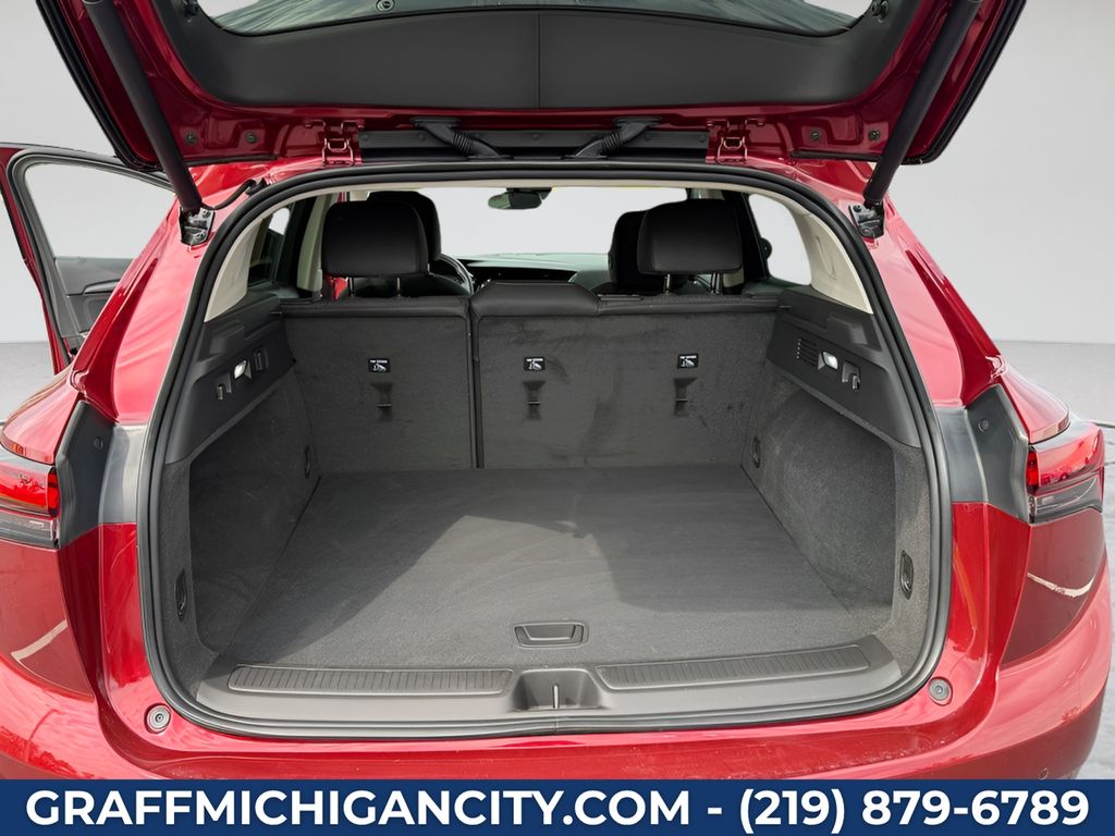 Used 2023 Buick Envision SUV