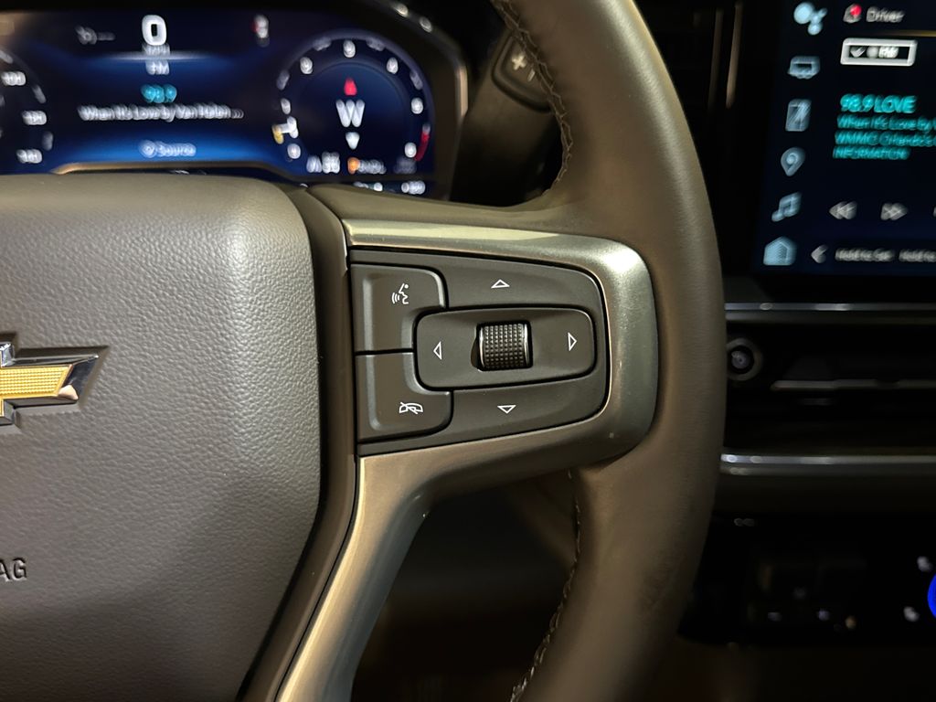 Used 2025 Blue Chevrolet LT image 16