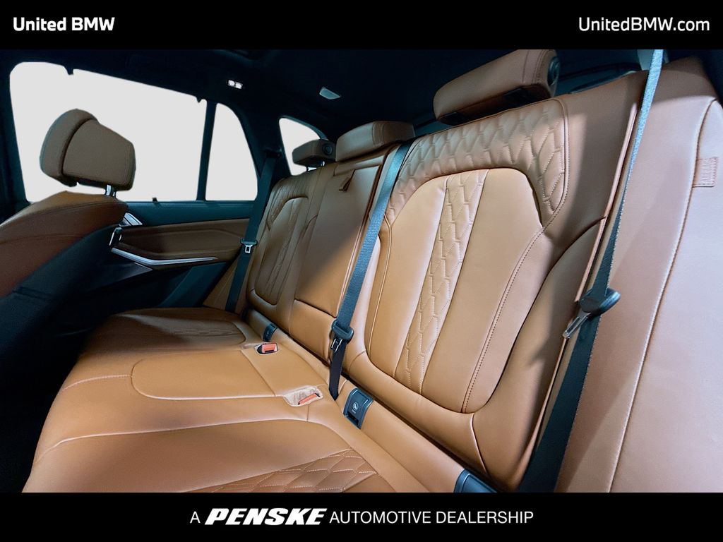 Thumbnail: 2026 BMW X5 - 13