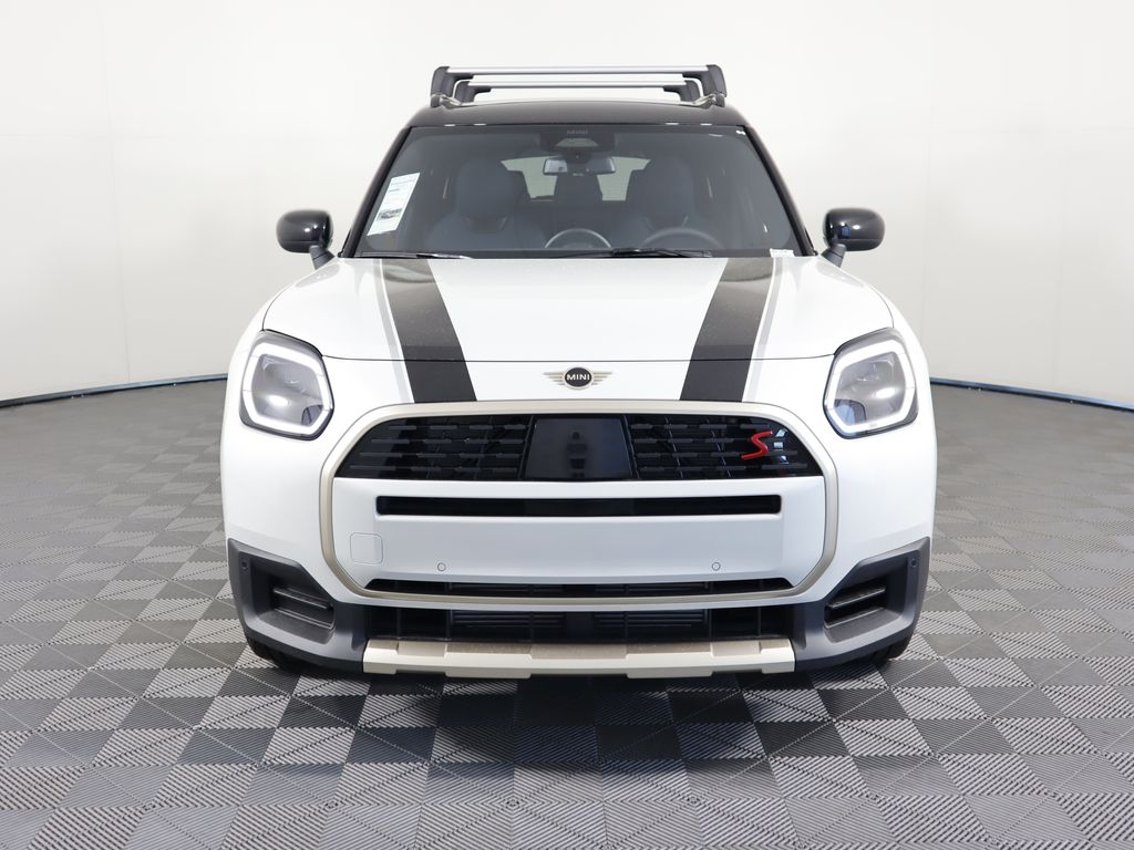 2025 MINI Cooper Countryman Base 2