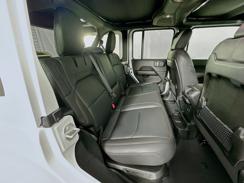 Thumbnail: 2024 Jeep Wrangler - 27