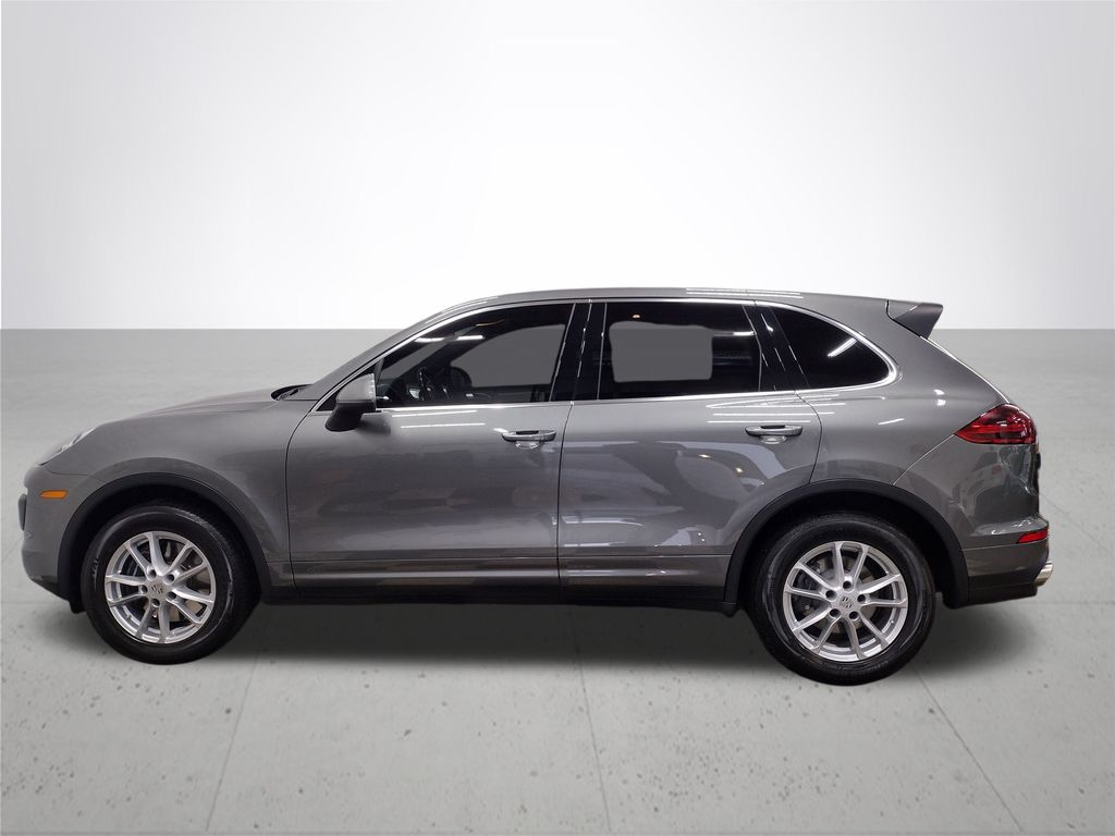 2017 Porsche Cayenne Base