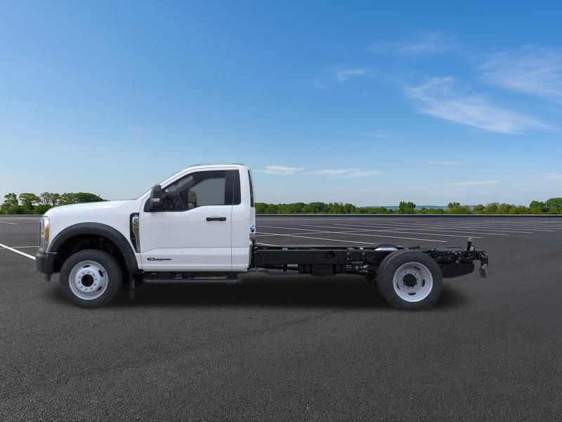 New 2025 Ford Super Duty F-550 Chassis Regular Cab (DRW) 169" Wheelbase XL