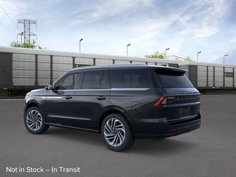 Thumbnail: 2025 Lincoln Navigator - 4