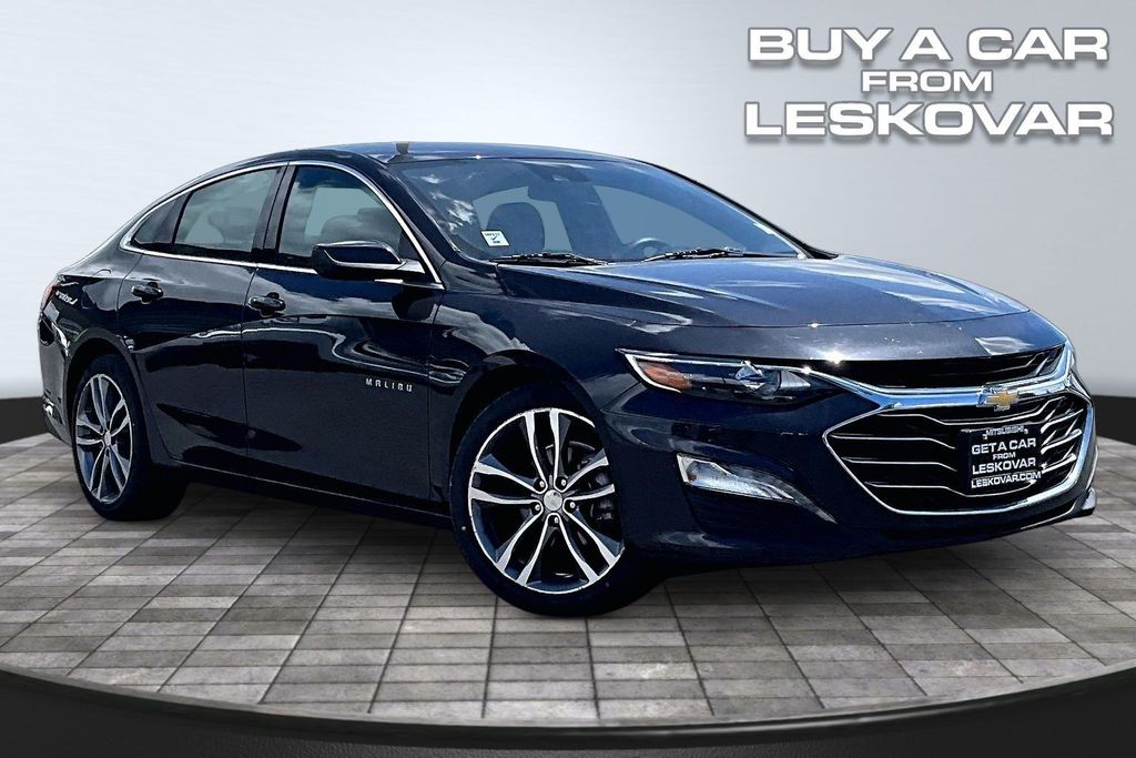 2023 Chevrolet Malibu LT with 1LT FWD