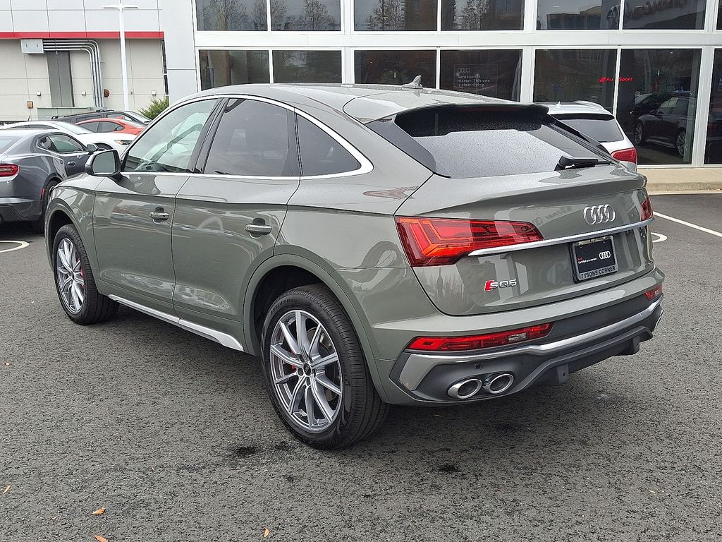 Thumbnail: 2025 Audi SQ5 - 6