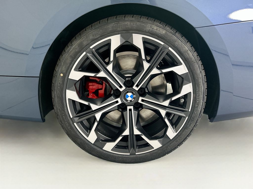 Thumbnail: 2027 BMW 4 Series - 27