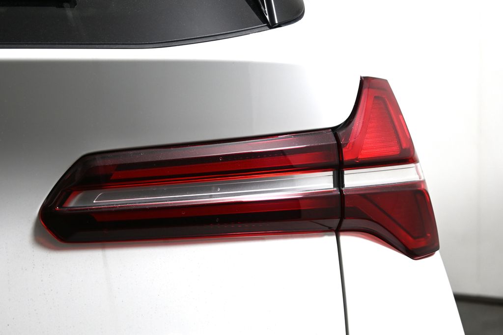 Thumbnail: 2026 BMW X3 - 13